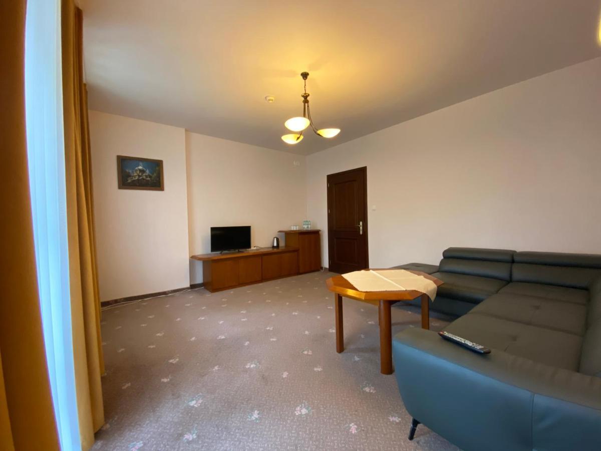 Hotel Grant Krynica-Zdrój Extérieur photo