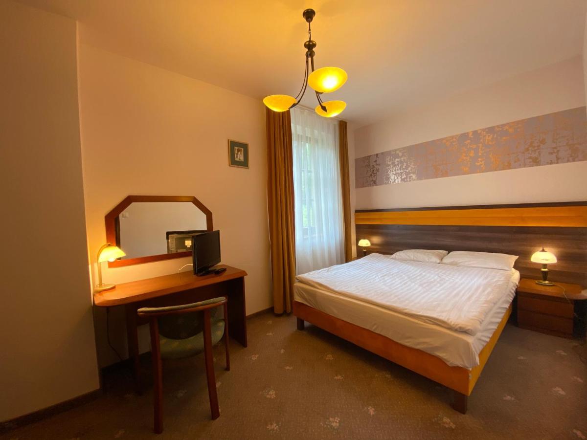 Hotel Grant Krynica-Zdrój Extérieur photo