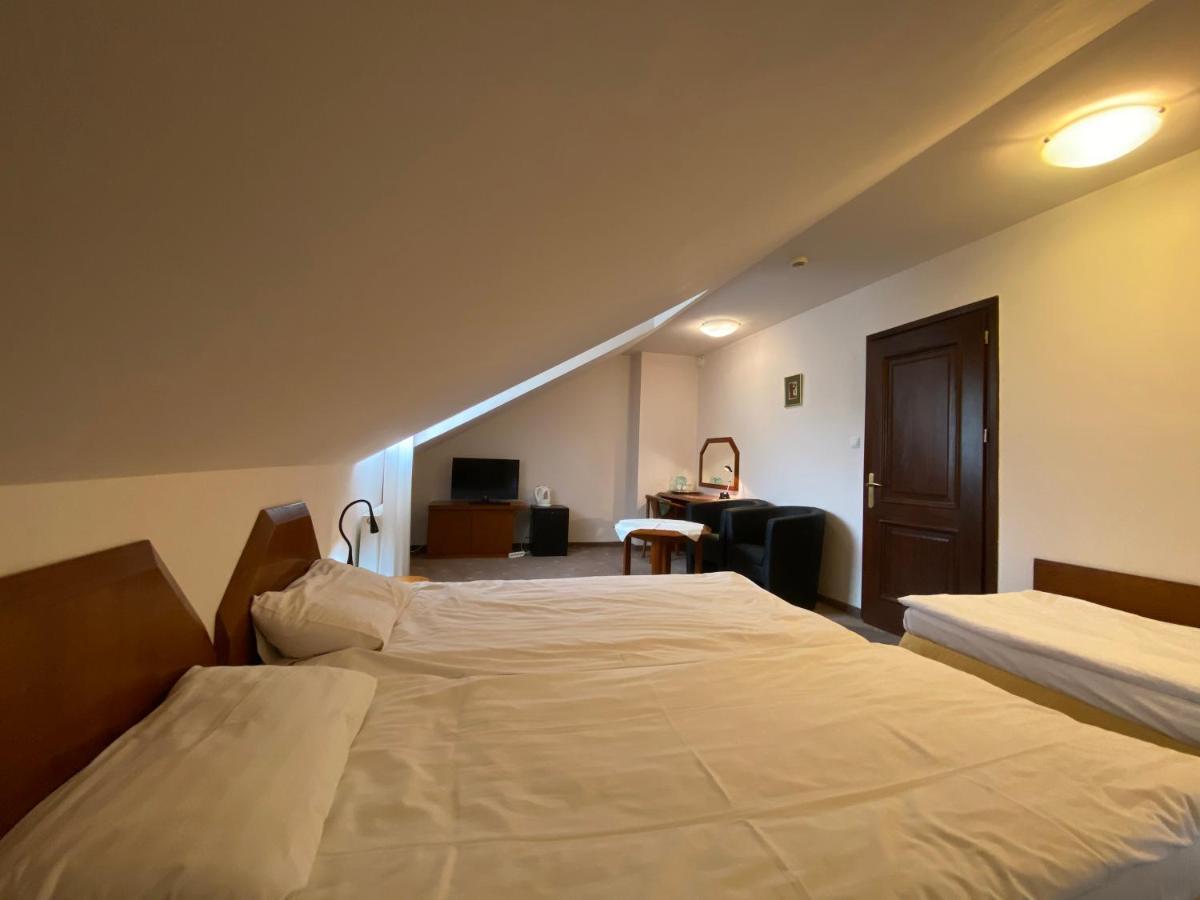 Hotel Grant Krynica-Zdrój Extérieur photo