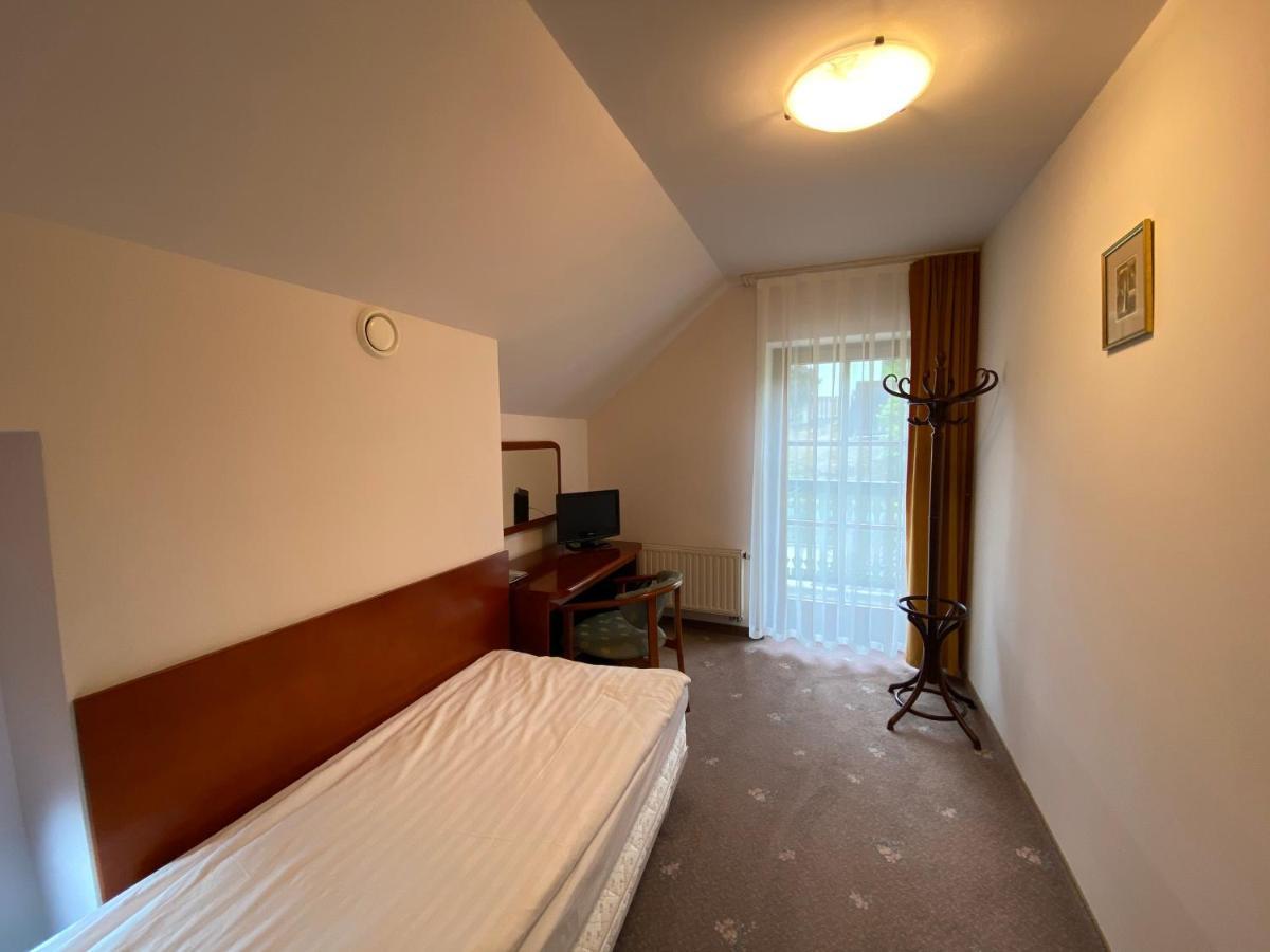 Hotel Grant Krynica-Zdrój Extérieur photo