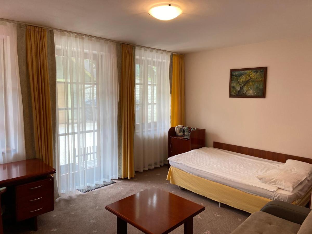 Hotel Grant Krynica-Zdrój Extérieur photo