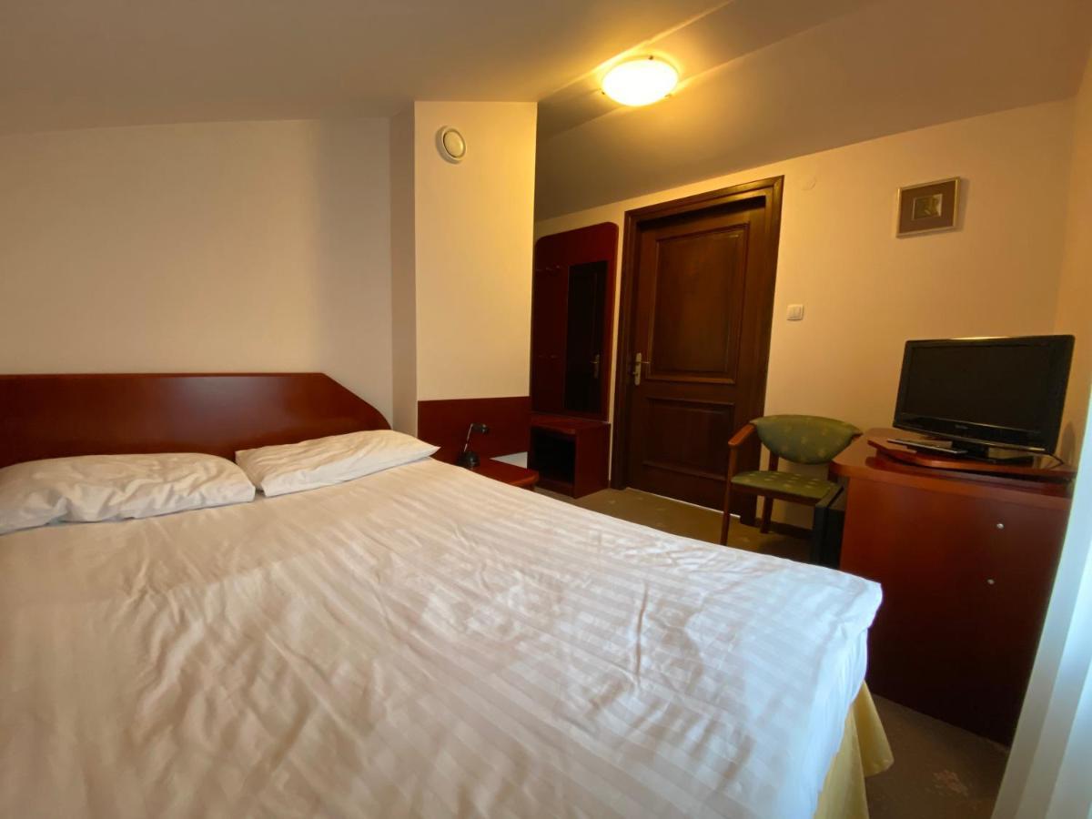 Hotel Grant Krynica-Zdrój Extérieur photo