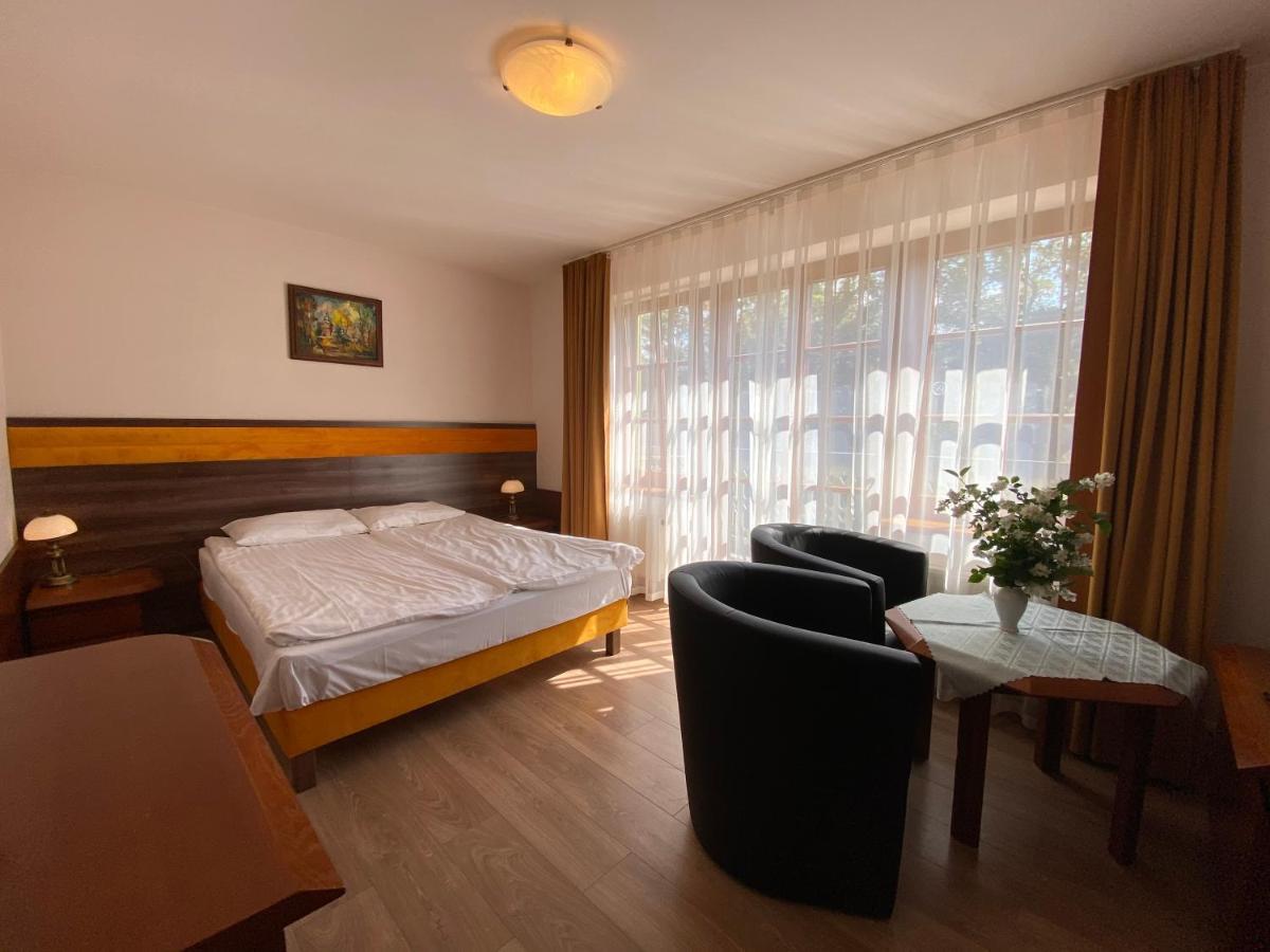 Hotel Grant Krynica-Zdrój Extérieur photo