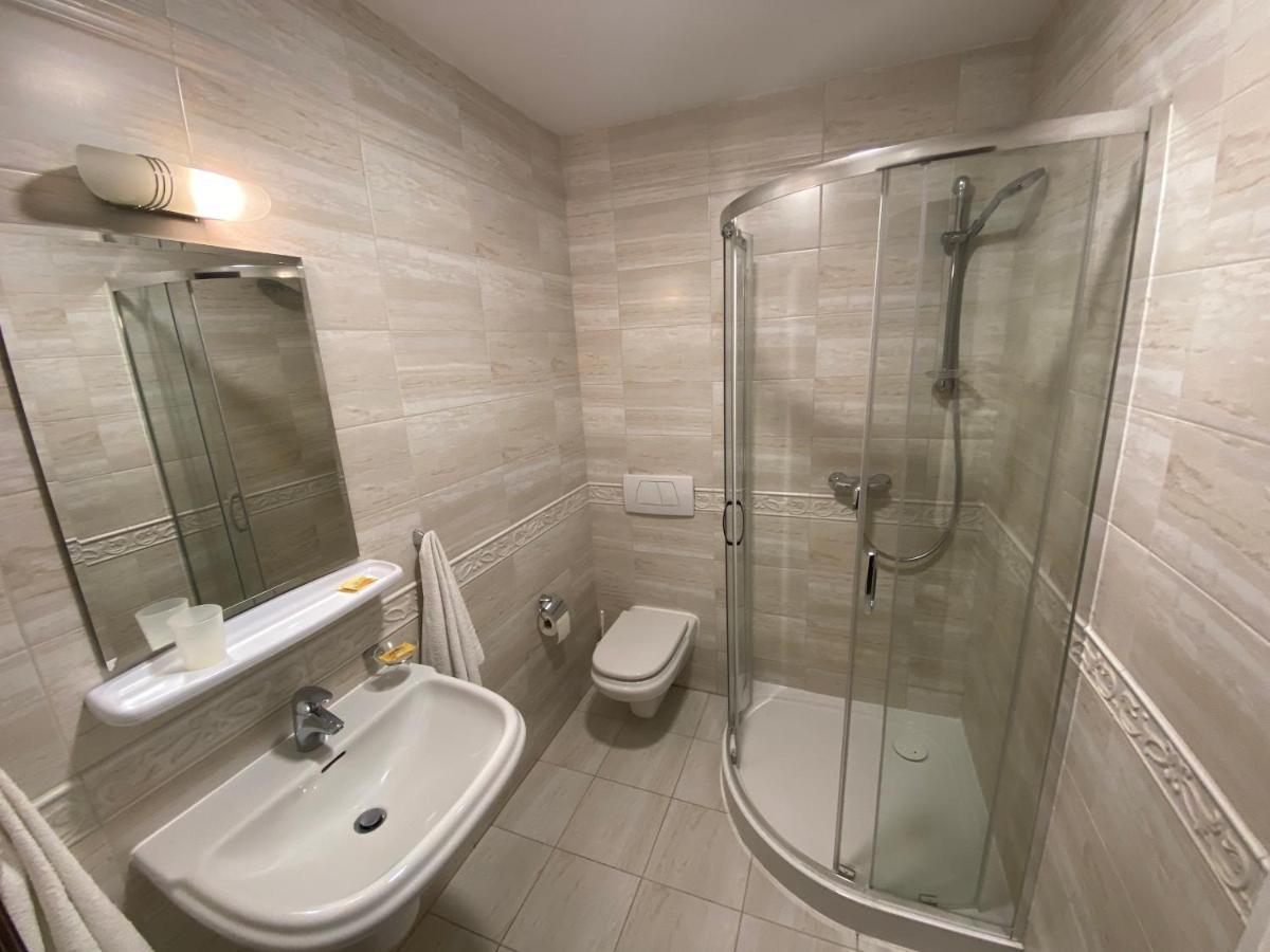 Hotel Grant Krynica-Zdrój Extérieur photo